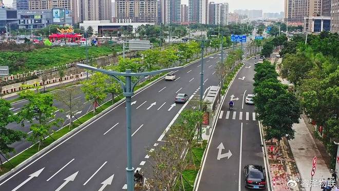 智慧路灯改造20时代单灯控制器如何成为智慧城市的“神经末梢”